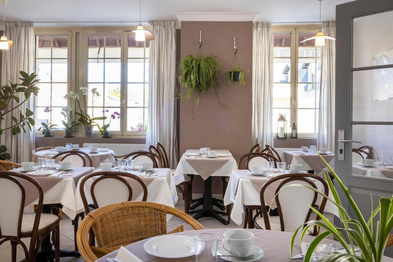 Hotel De Lion Sur Mer Zewnętrze zdjęcie