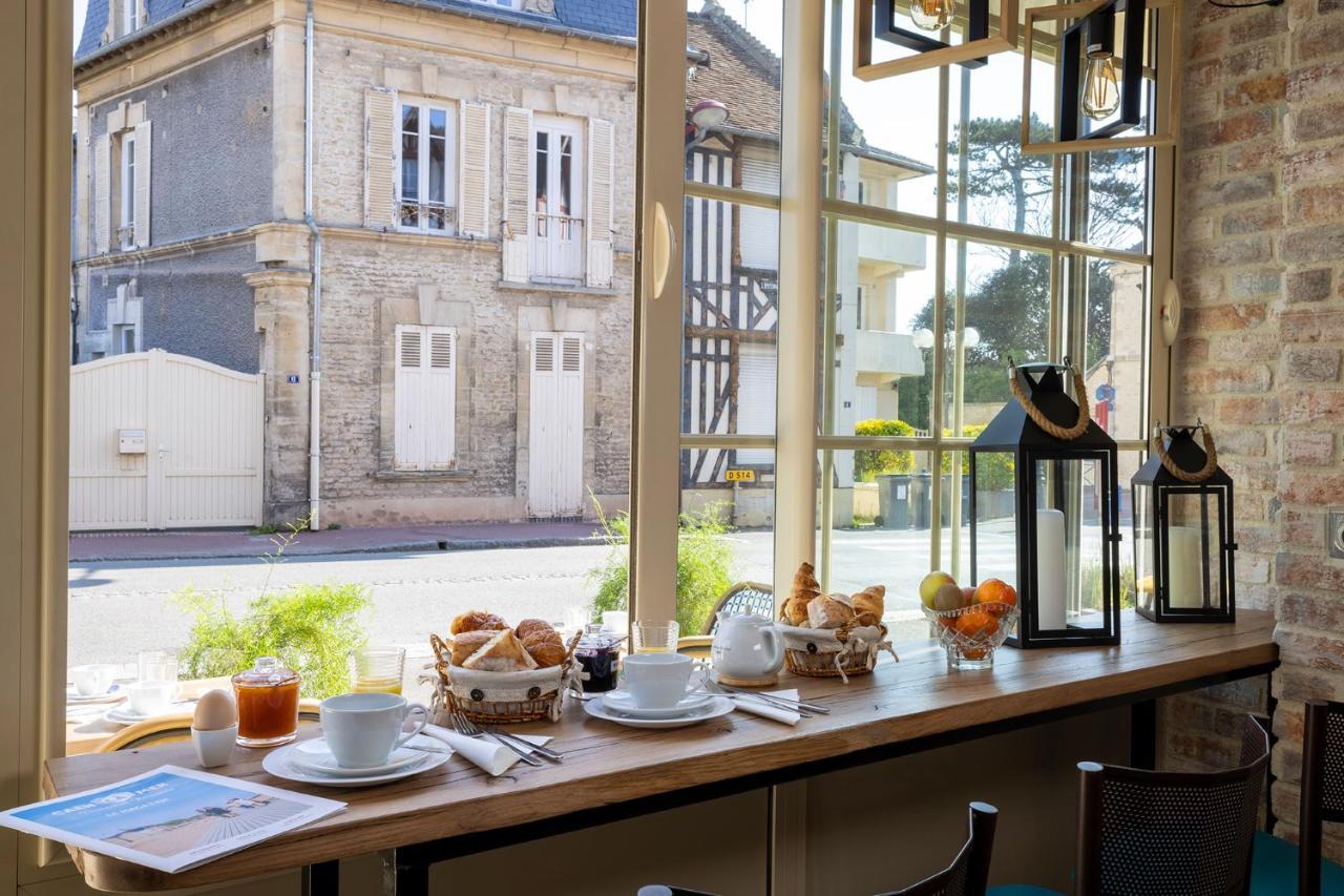 Hotel De Lion Sur Mer Zewnętrze zdjęcie